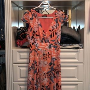 BEBE MAXI DRESS
